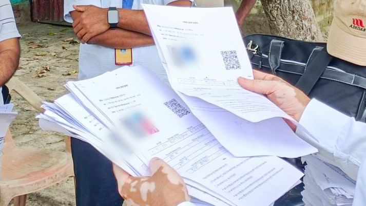 सर पश्चिम बंगाल में राजनीतिक तूफान उठ रहा है, टीएमसी बनाम बीजेपी डेमोग्राफी एनआरसी स्टेटमेंट